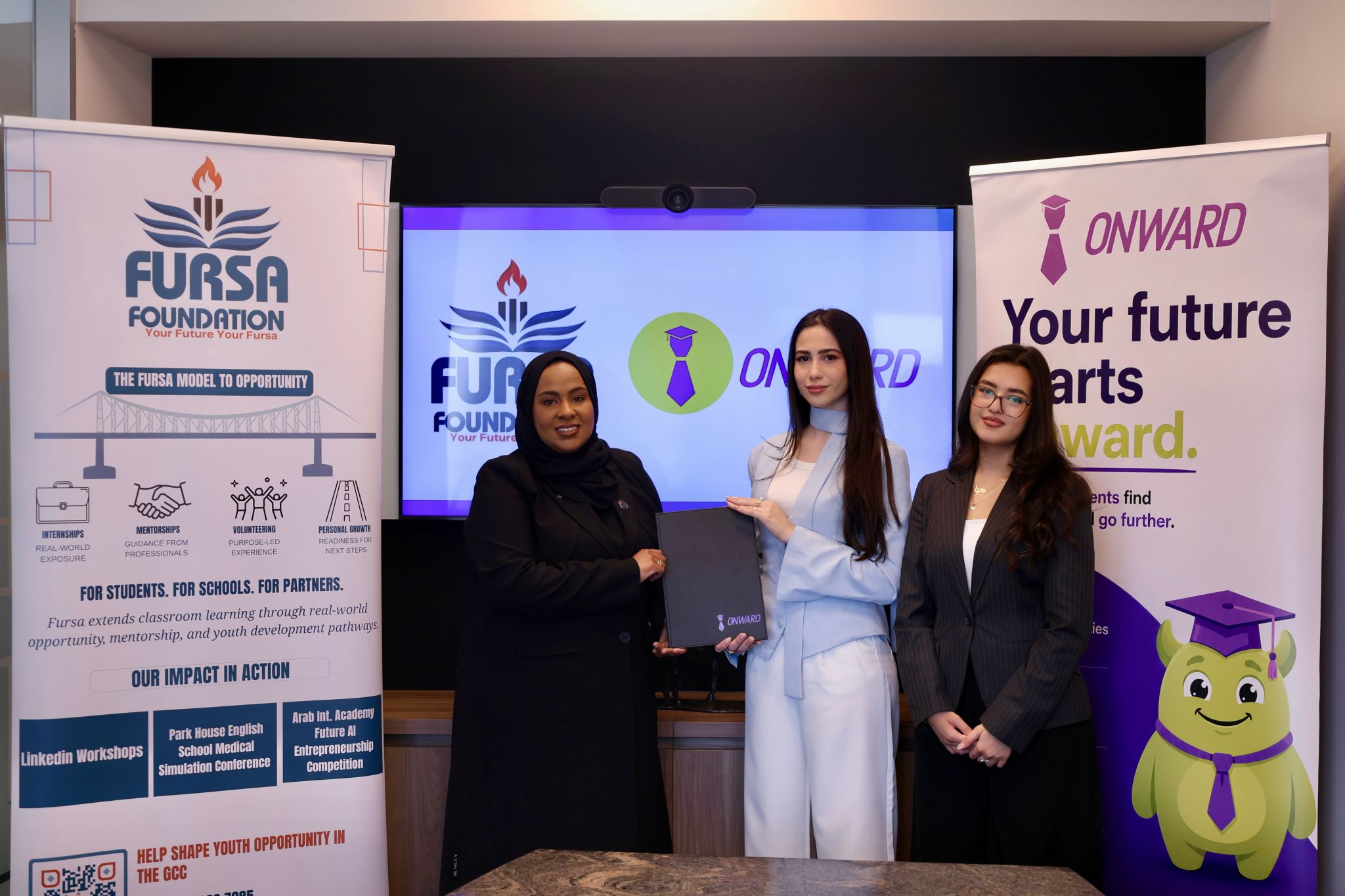 Signing the partnership